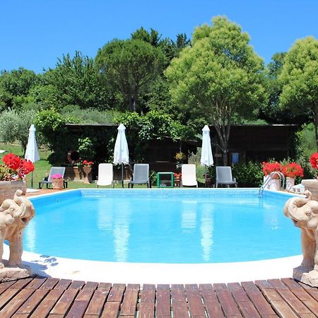 Poggio Paradiso Apartments Mengara Екстер'єр фото