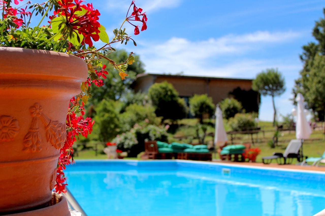 Poggio Paradiso Apartments Mengara Екстер'єр фото